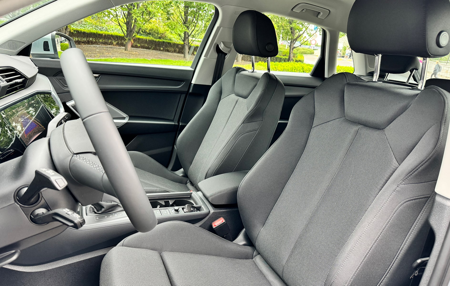 Car rental Audi Q3 in Prague