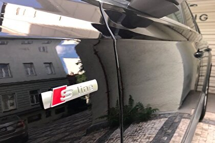 Car rental Audi Q7 in Prague
