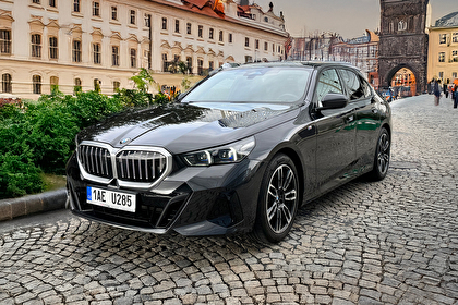 Autopůjčovna BMW 520 xDrive Praha