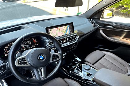 Оренда автомобіля BMW X3 M40d у Празі