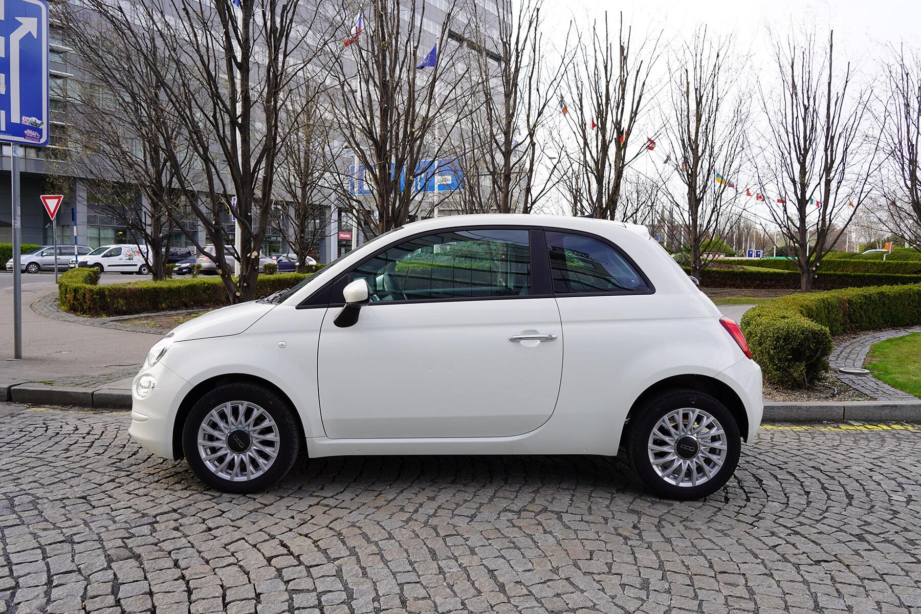 Autopůjčovna Fiat 500 Praha