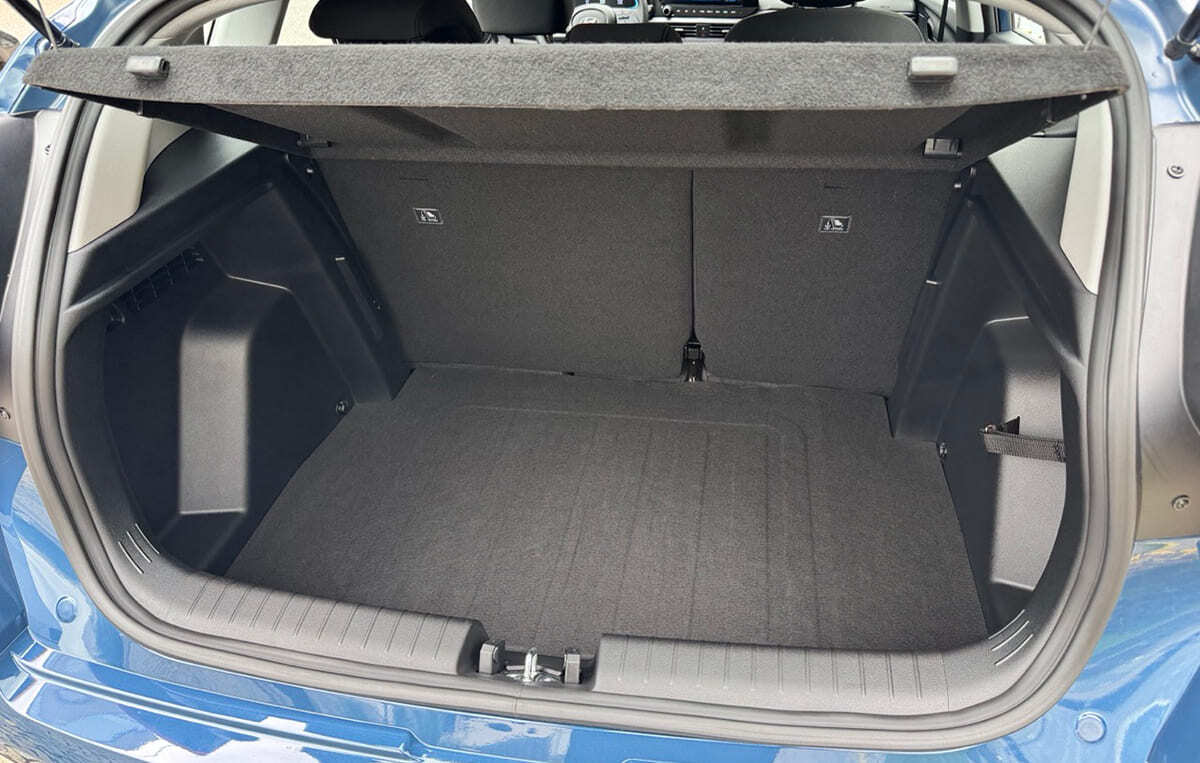 Wynajem samochodów Hyundai Bayon w Pradze
