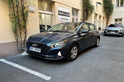 Alquiler Hyundai i20 MT en Praga