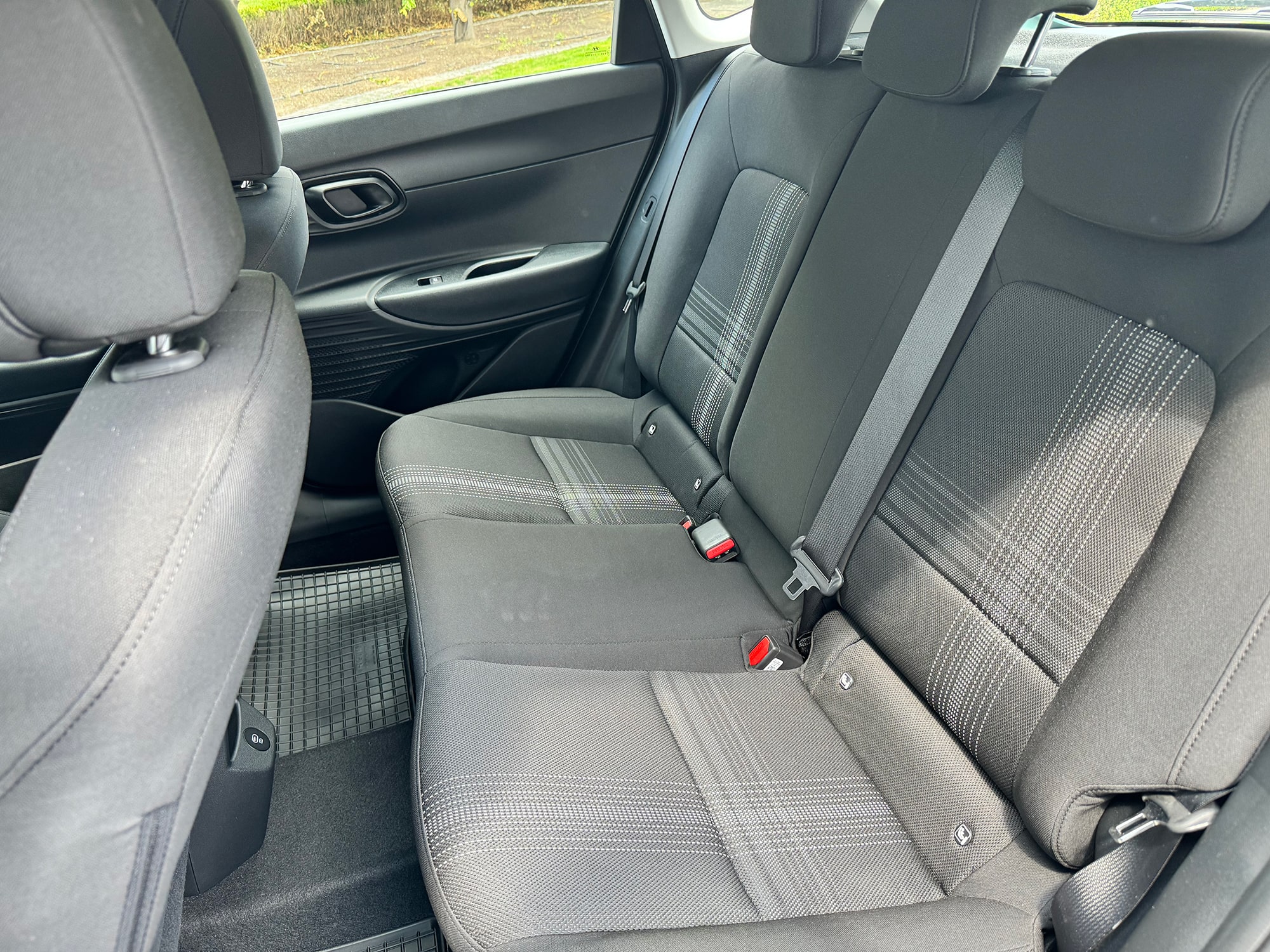租一辆车 Hyundai i20 MT 在布拉格