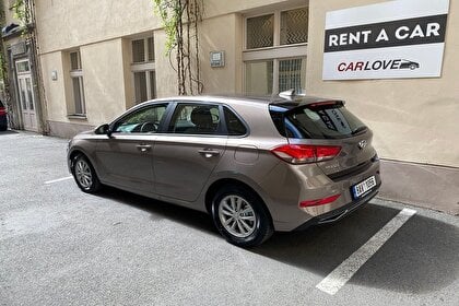 Car rental Hyundai i30 AT in Prague