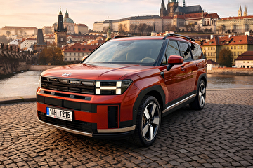Car rental Hyundai Santa Fe in Prague