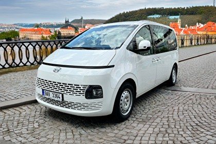 Autopůjčovna Hyundai Staria Praha