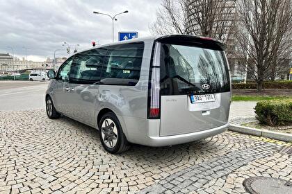 Autopůjčovna Hyundai Staria Praha