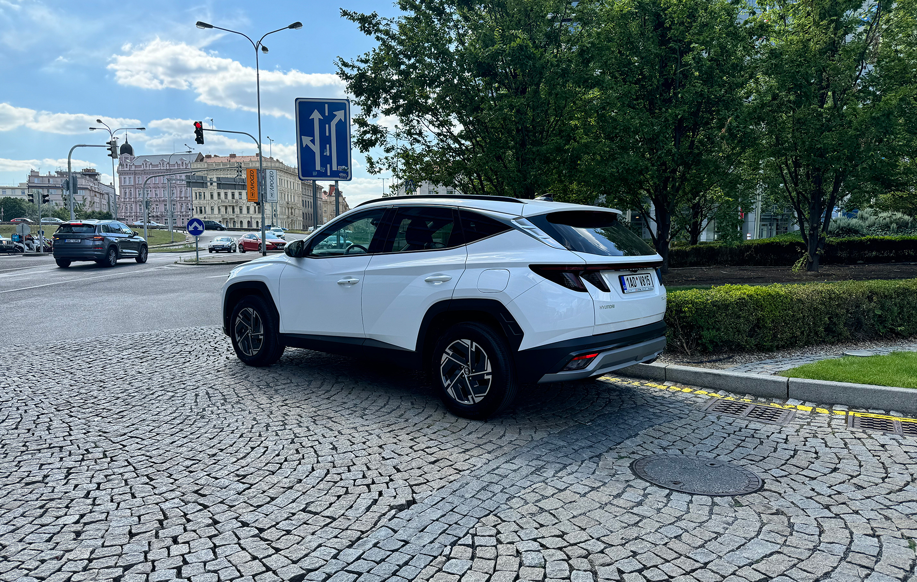 Car rental Hyundai Tucson in Prague