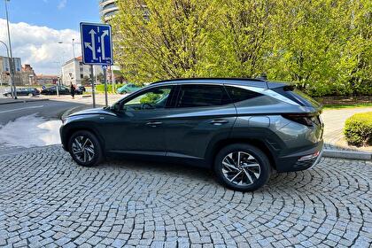 Biluthyrning Hyundai Tucson i Prag