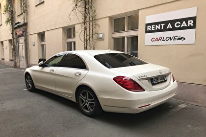 Car rental Mercedes S-class in Prague