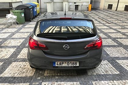 Аренда Opel Corsa AT в Праге