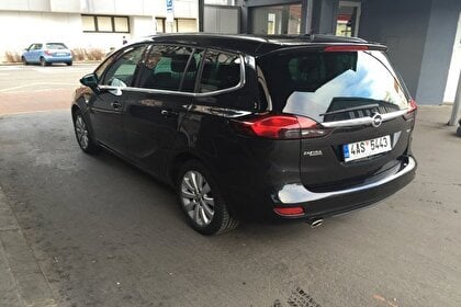 Car rental Opel Zafira AT in Prague