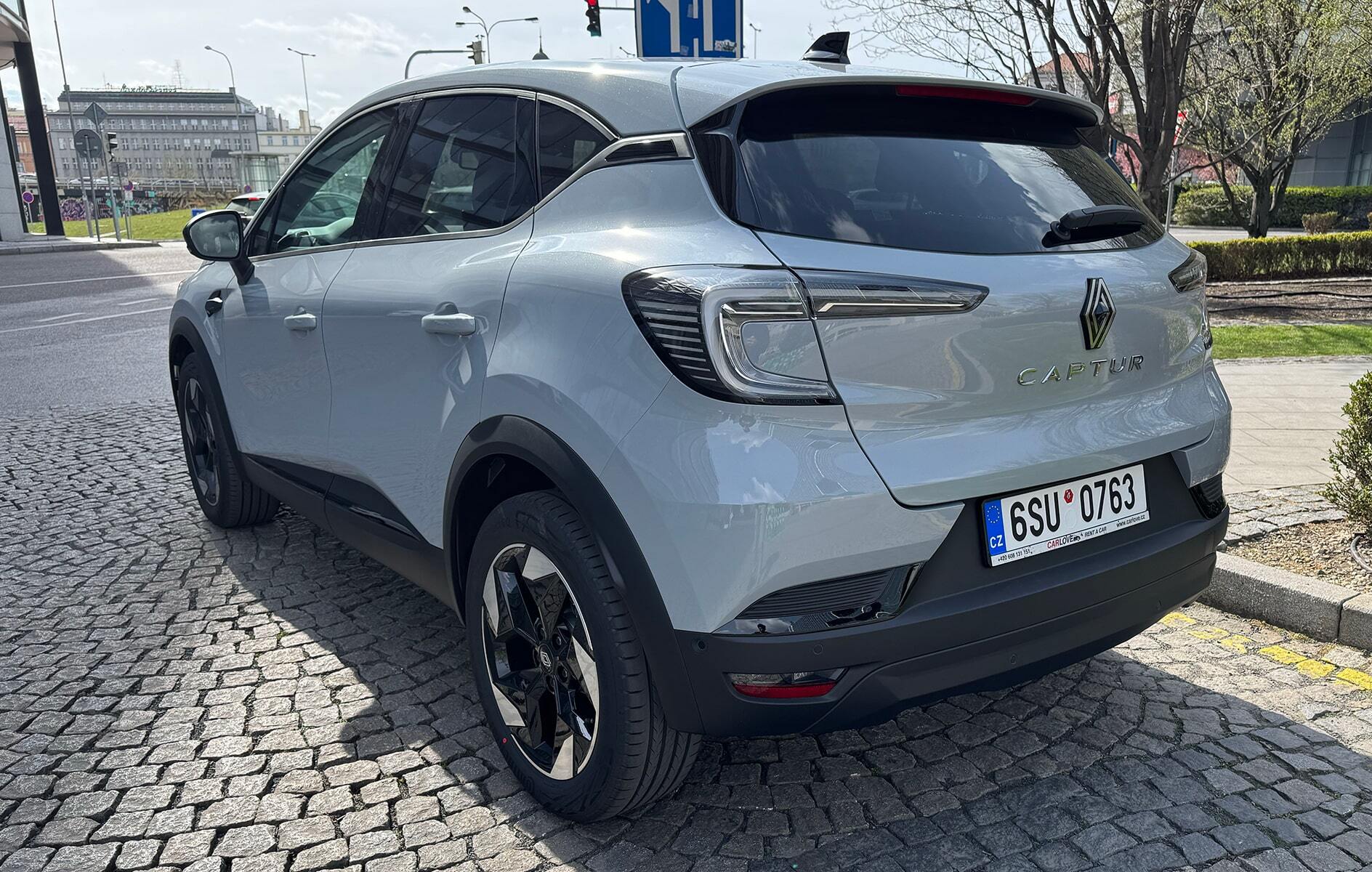 Autopůjčovna Renault Captur Praha