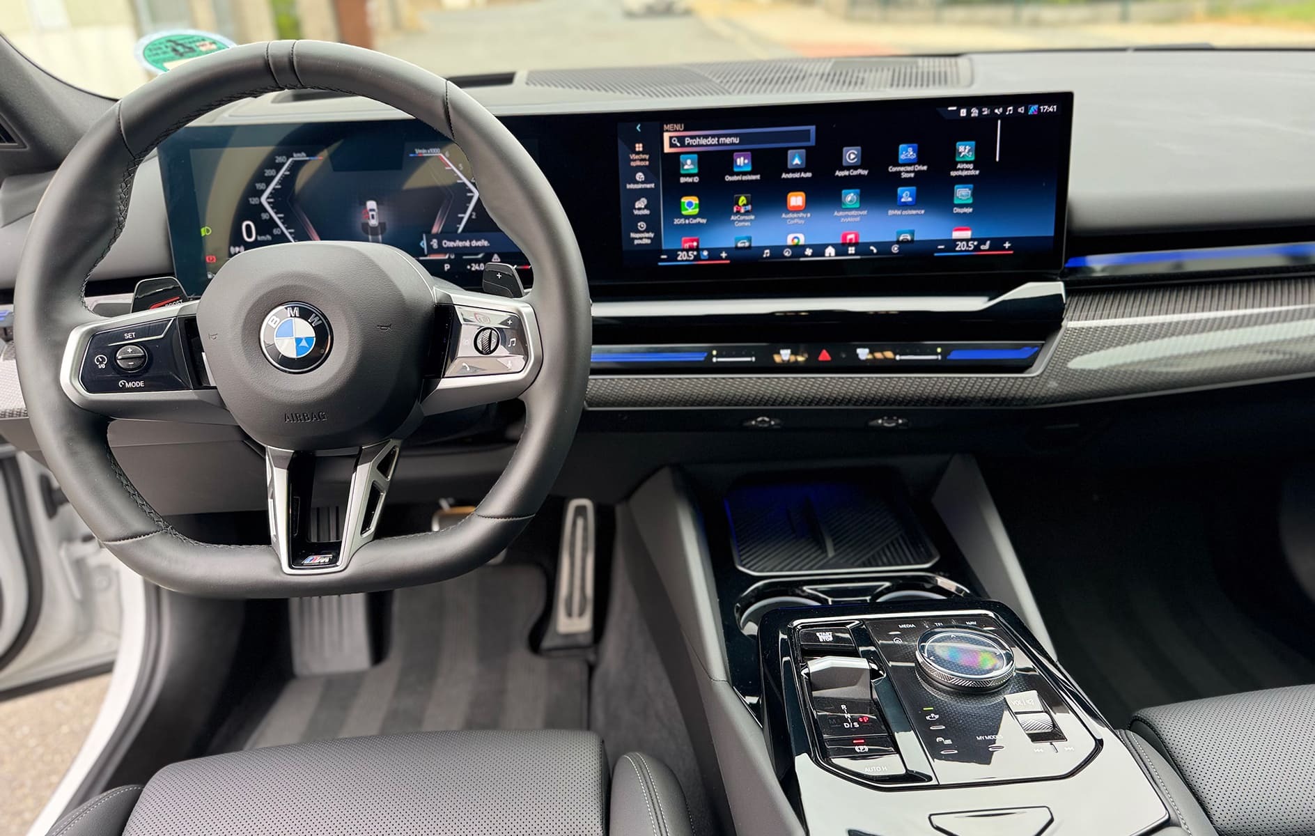 Autopůjčovna BMW 520d Touring Praha