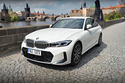 Autopůjčovna BMW 320i Praha