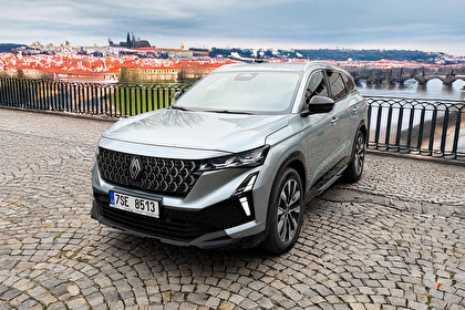 Autopůjčovna Renault Espace 7 seats Praha