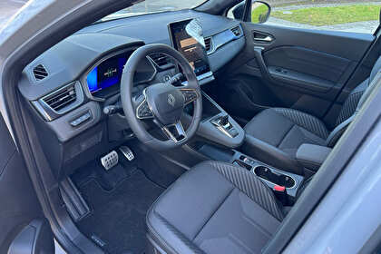 Autopůjčovna Renault Symbioz Alpine Praha