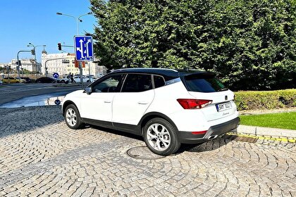 Car rental Seat Arona in Prague
