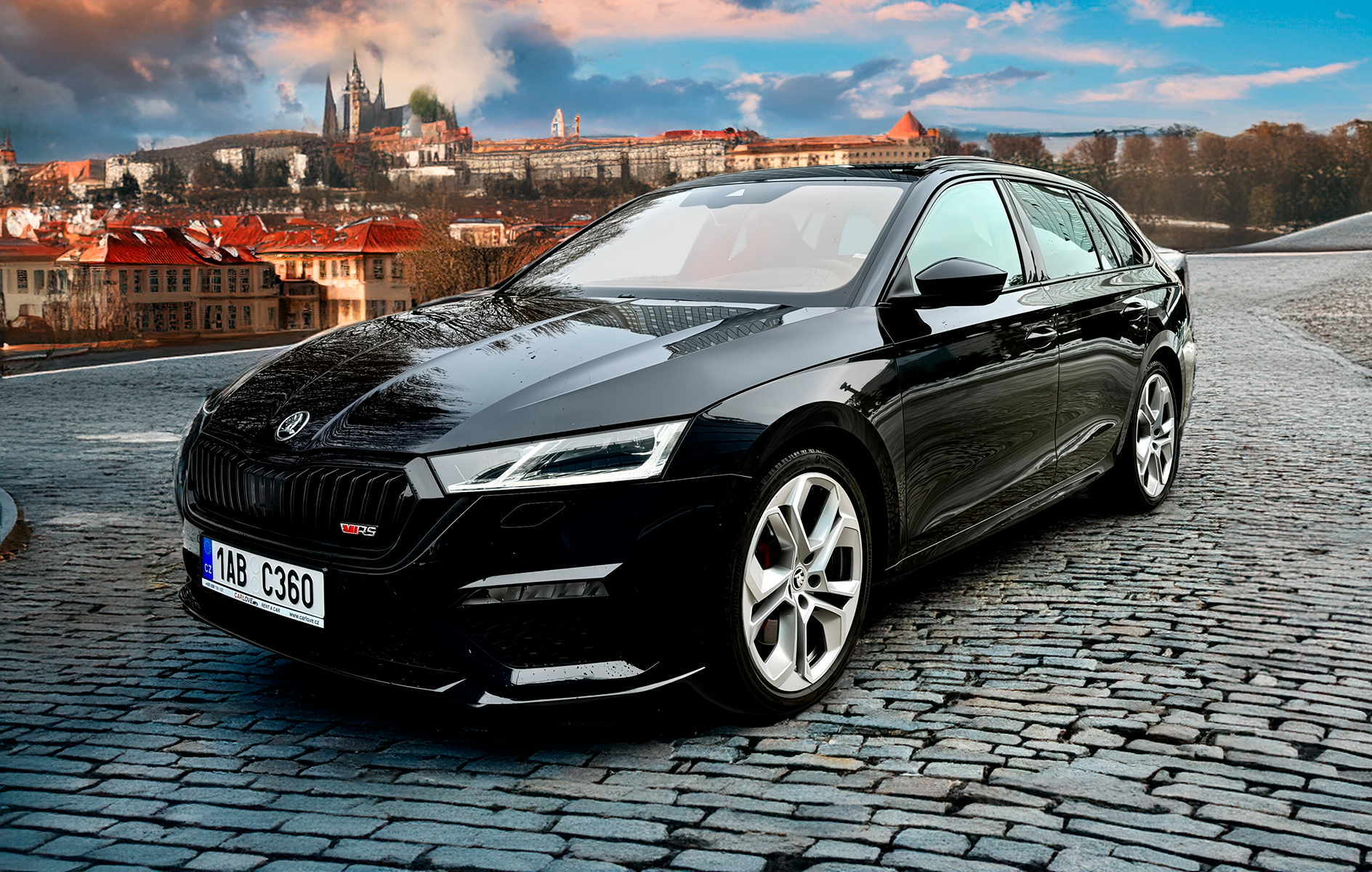 Alquiler Skoda Octavia Combi RS en Praga