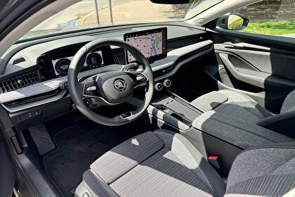 Autopůjčovna Škoda Superb Praha