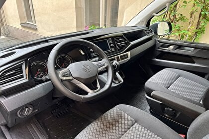 Car rental VW Multivan in Prague