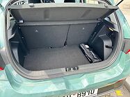 Biluthyrning Hyundai i20 MT i Prag