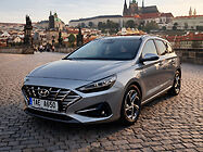 Аренда Hyundai i30 Combi AT в Праге