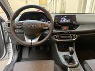 Car rental Hyundai i30 MT in Prague