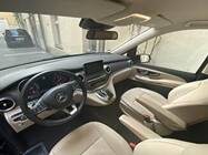 Car rental Mercedes V-class in Prague