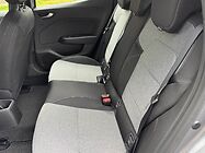 Аренда Renault Clio MT в Праге