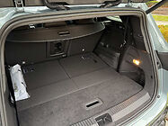 Biluthyrning Renault Espace 7 seats i Prag