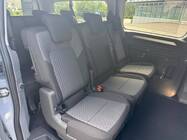 Alquiler VW Caravelle 9 seats en Praga