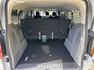 Alquiler VW Caravelle 9 seats en Praga