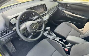 Autopůjčovna Hyundai i20 AT Praha
