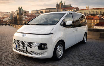 Autopůjčovna Hyundai Staria Praha