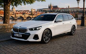Autopůjčovna BMW 520d Touring Praha