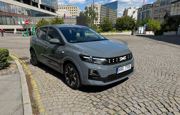 Autopůjčovna Dacia Sandero MT Praha