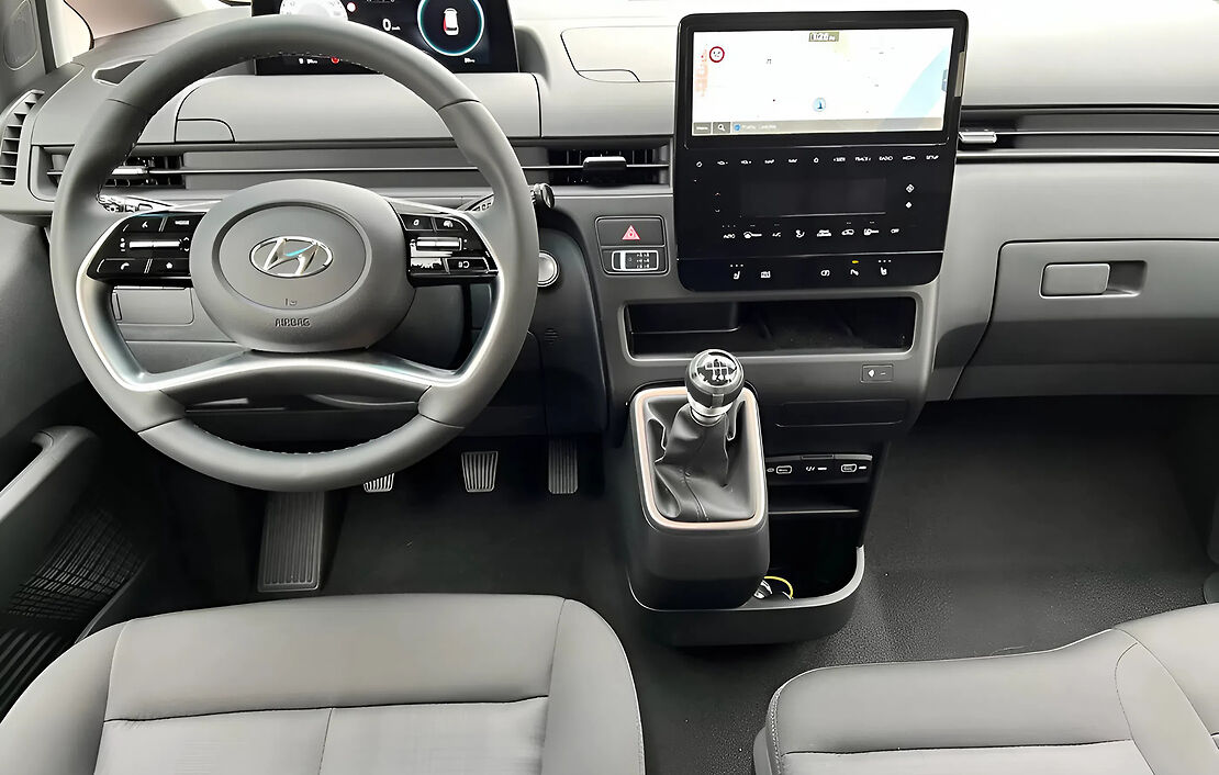 Аренда Hyundai Staria в Праге