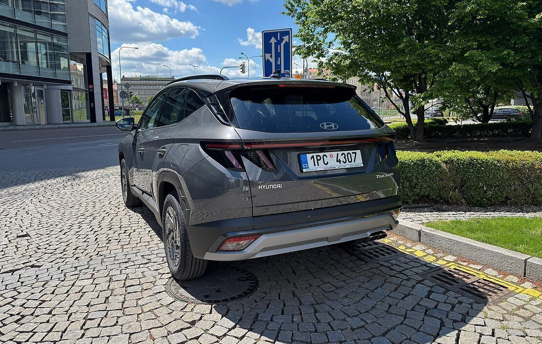 Аренда Hyundai Tucson MT в Праге