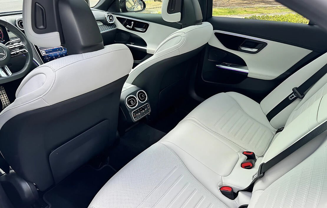 Аренда Mercedes C Class в Праге