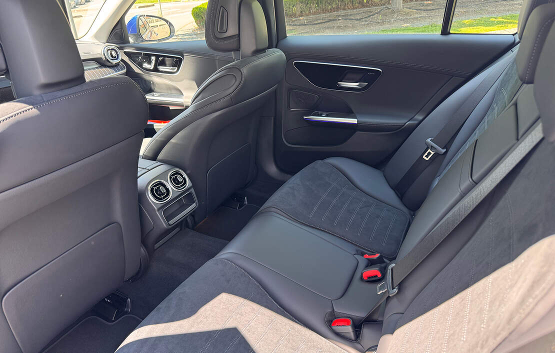 Autopůjčovna Mercedes Benz C combi Praha