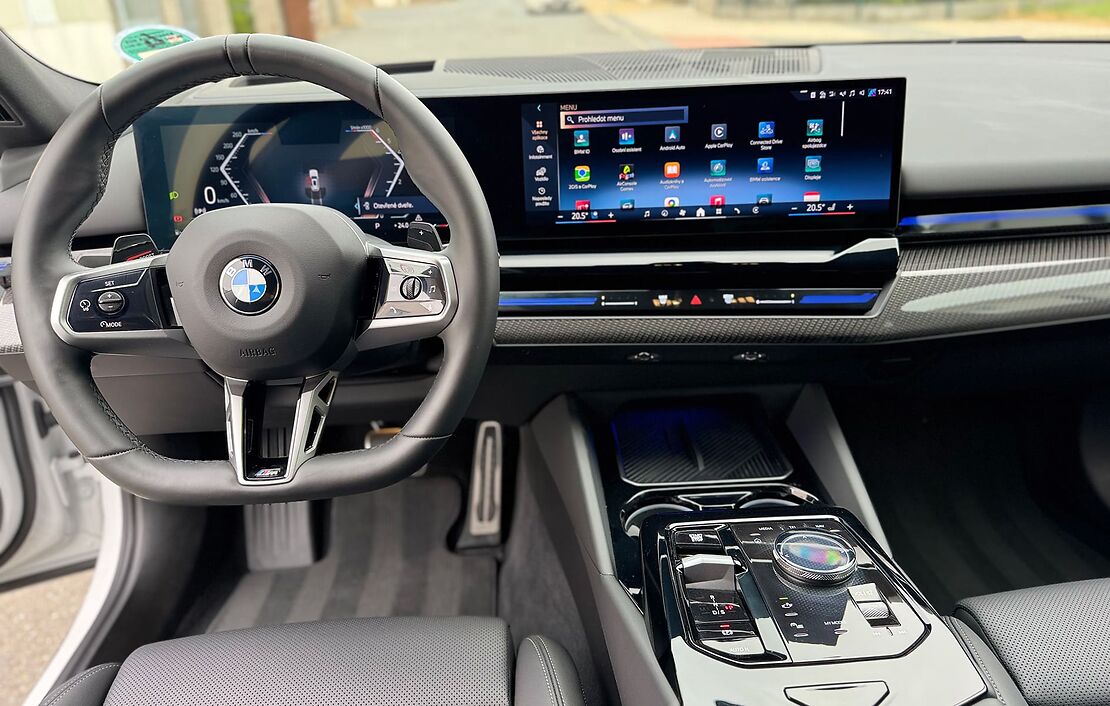 Аренда BMW 520d Touring в Праге