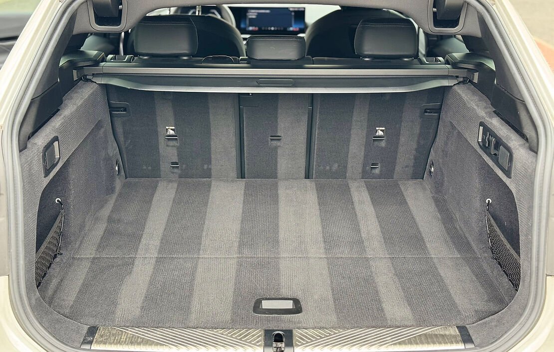 Аренда BMW 520d Touring в Праге