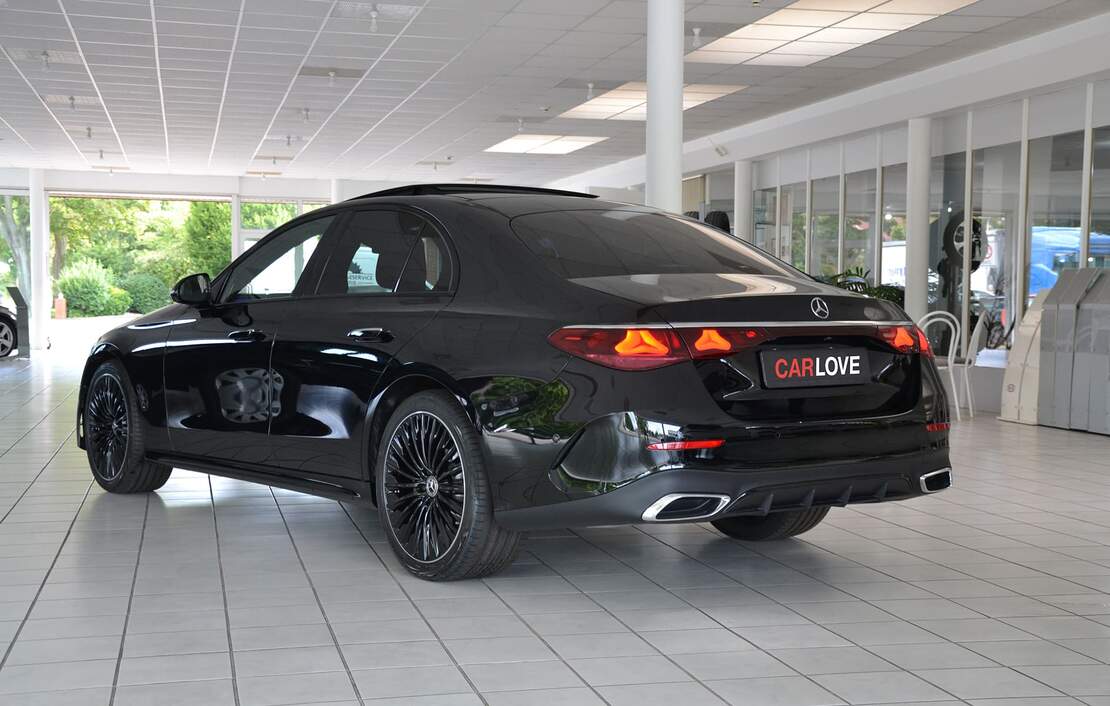 Car rental Mercedes Benz E Class in Prague