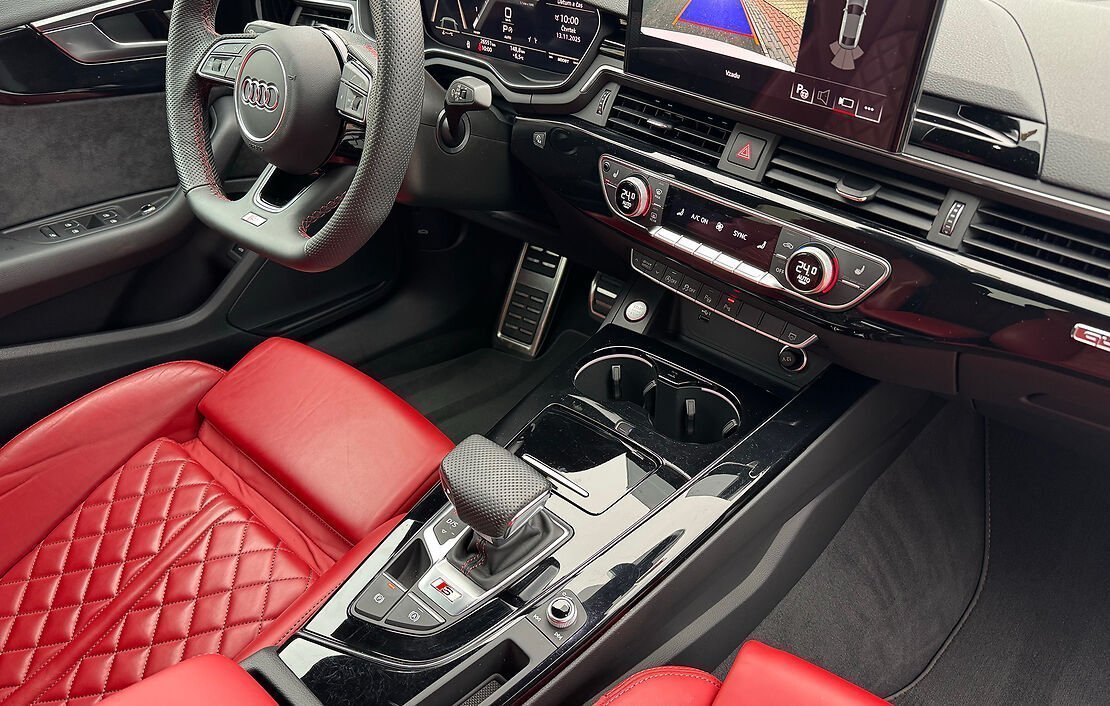 Autopůjčovna Audi S5 Praha