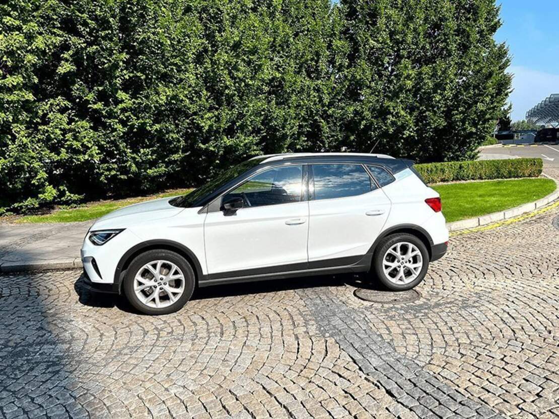 Car rental Seat Arona in Prague