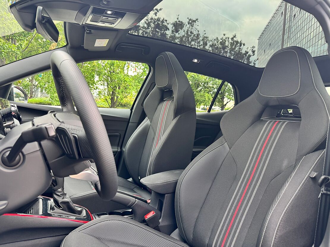 Car rental Škoda Fabia AT in Prague