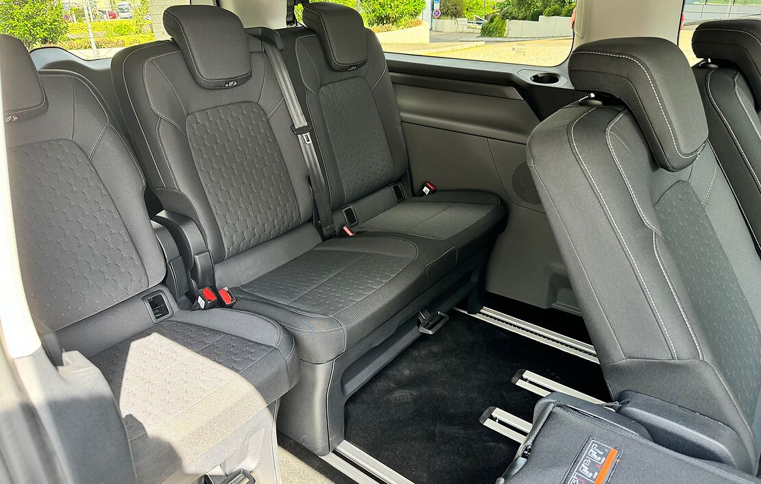 Аренда Ford Tourneo Custom 4wd в Праге